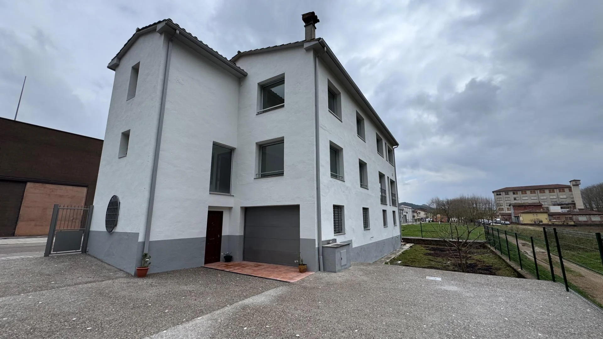 Casa reformada de seis dormitorios en el centro