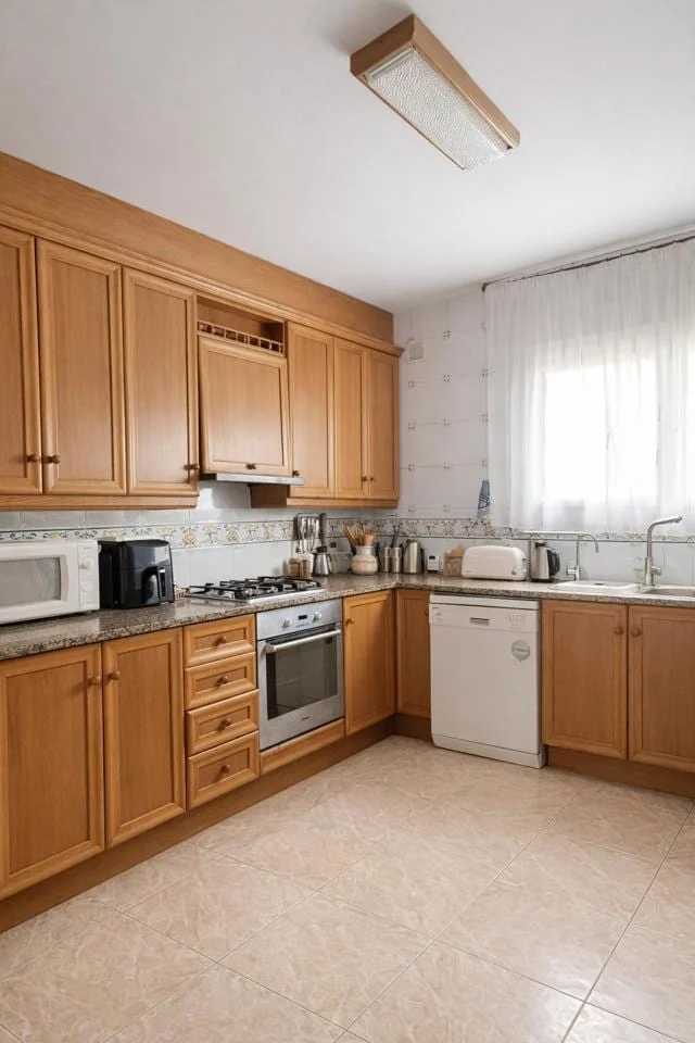 Three-storey townhouse with private patio