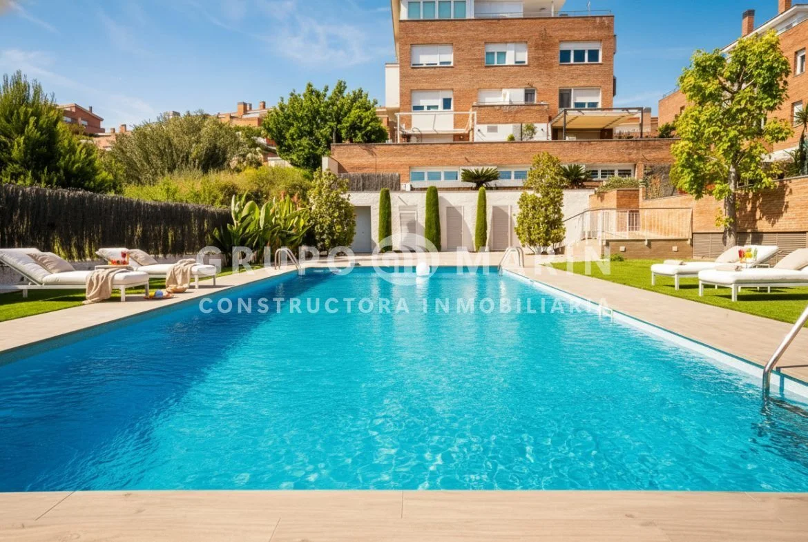 Luminoso loft estudio de 93 m² en Tiana