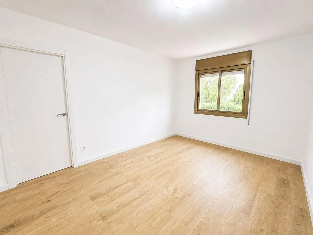 Piso en planta baja en Cerdanyola, 3 habitaciones