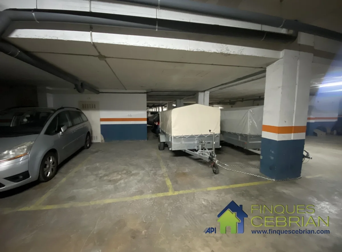 Dos plazas de parking en Alella, 32 m²