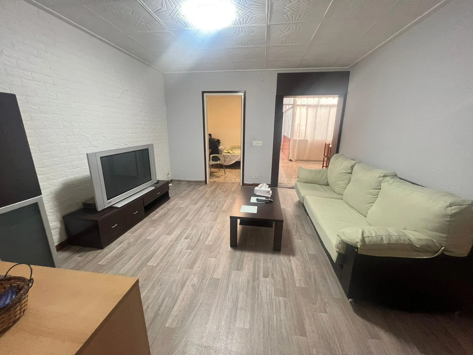 Good-condition Mataró apartment, five bedrooms