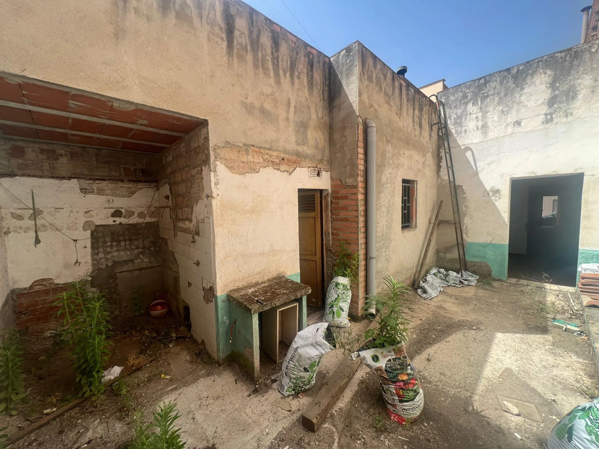 Casa en Cerdanyola, 125 m² sobre plano