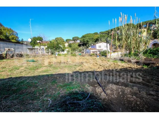 Central Cabrils plot with two-home potential