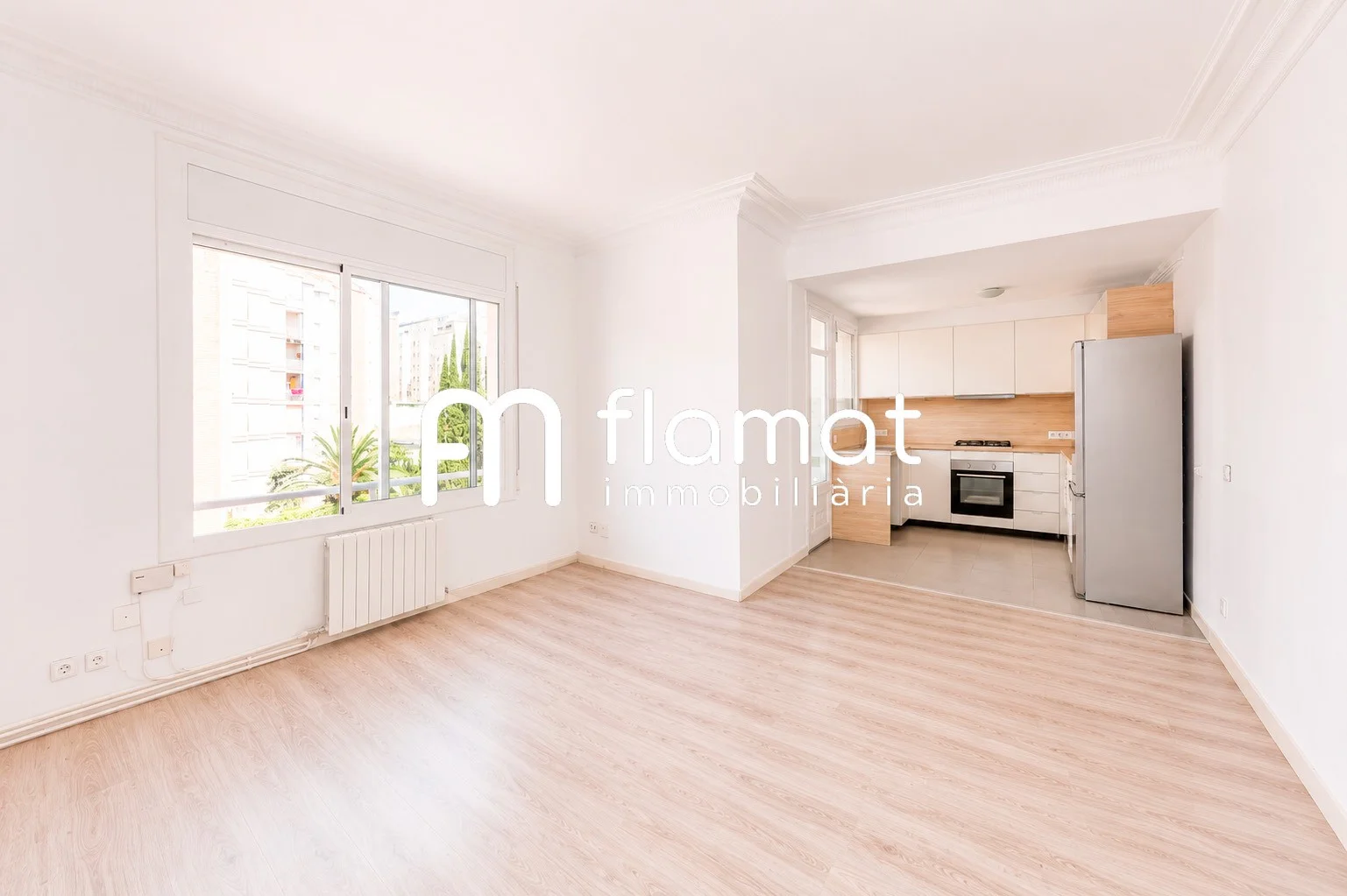 Piso luminoso de 4 habitaciones en Sant Gervasi