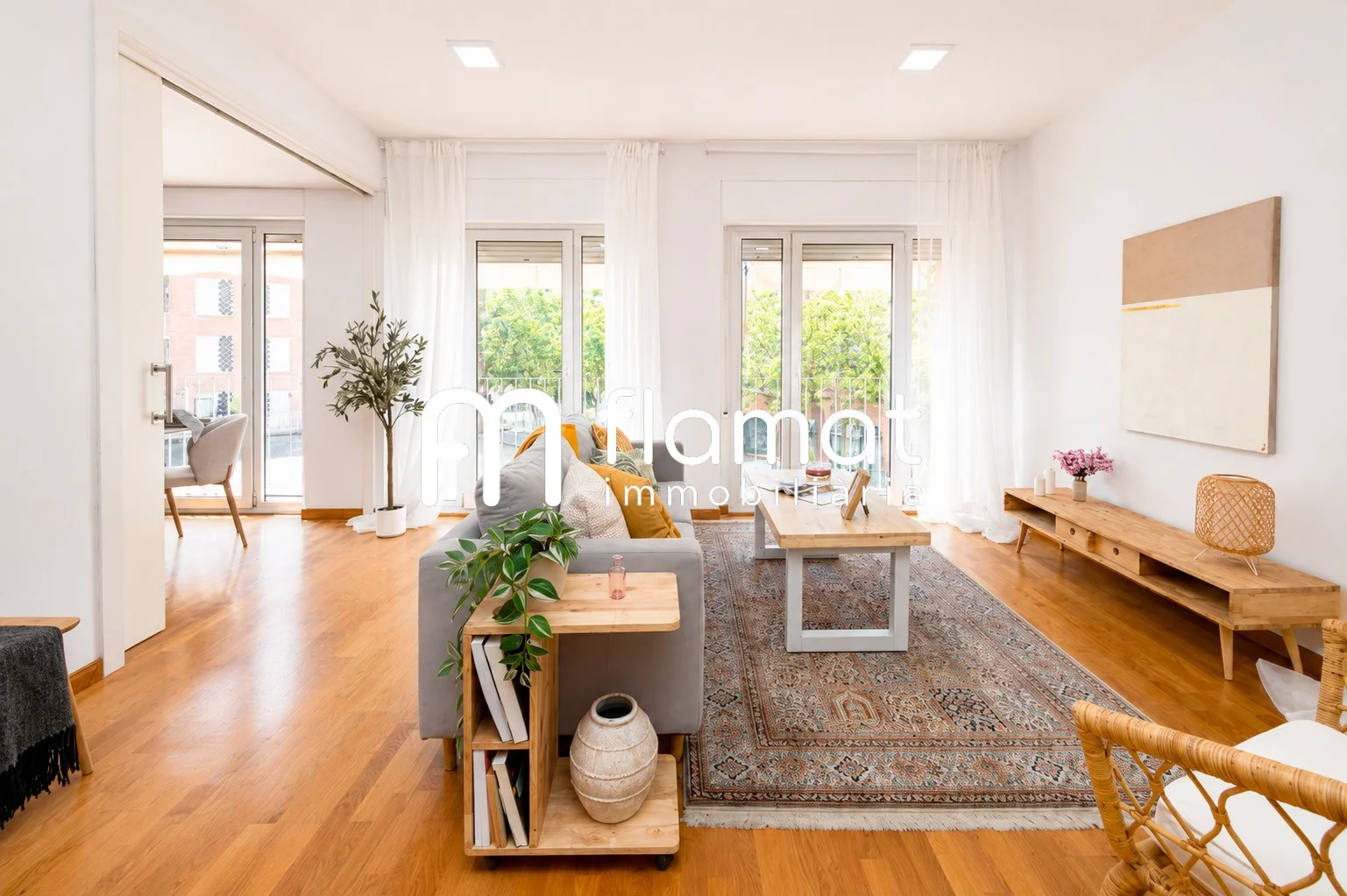 Beachfront Barcelona flat, three bedrooms
