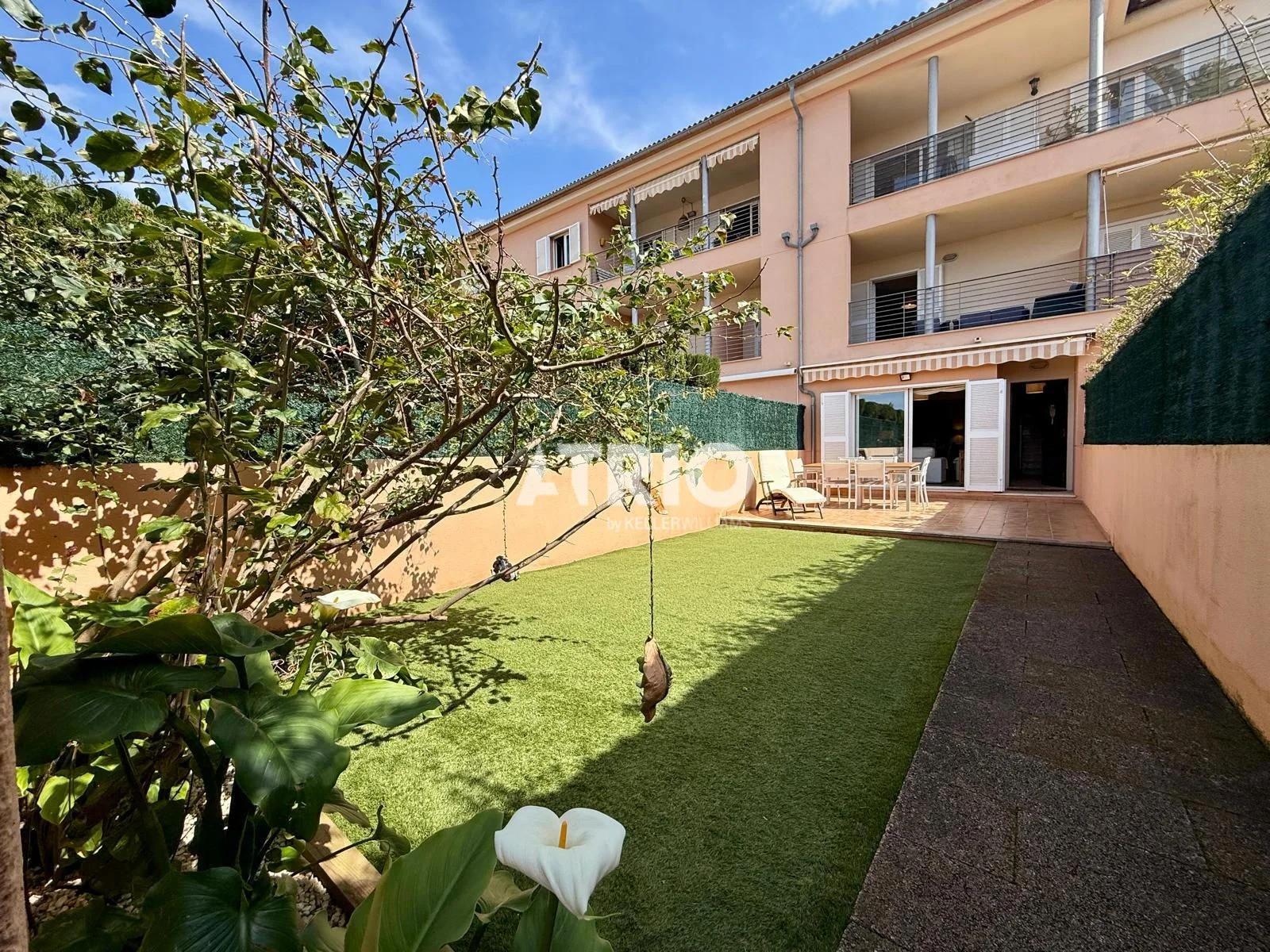 Dúplex en Sa Torre con jardines privados