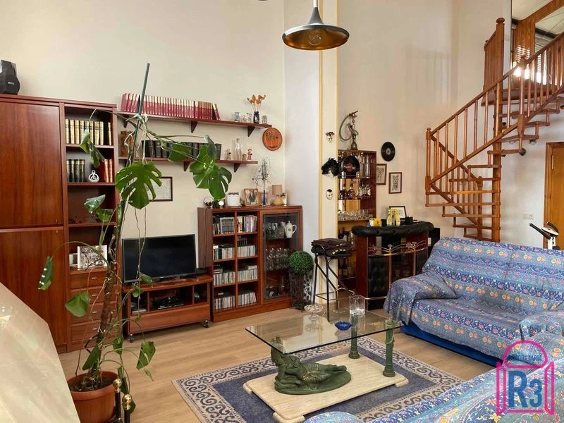 204 m² chalet with large plot