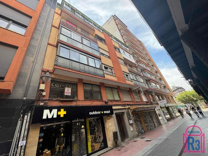 Ático para reformar en León, 4 habitaciones
