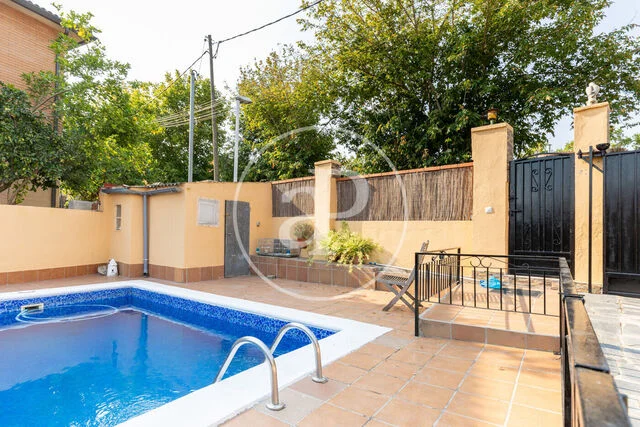 Chalet in Rubí with private pool
