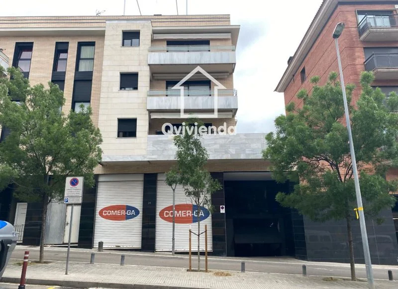 Plaza de garaje céntrica en Granollers con ascensor