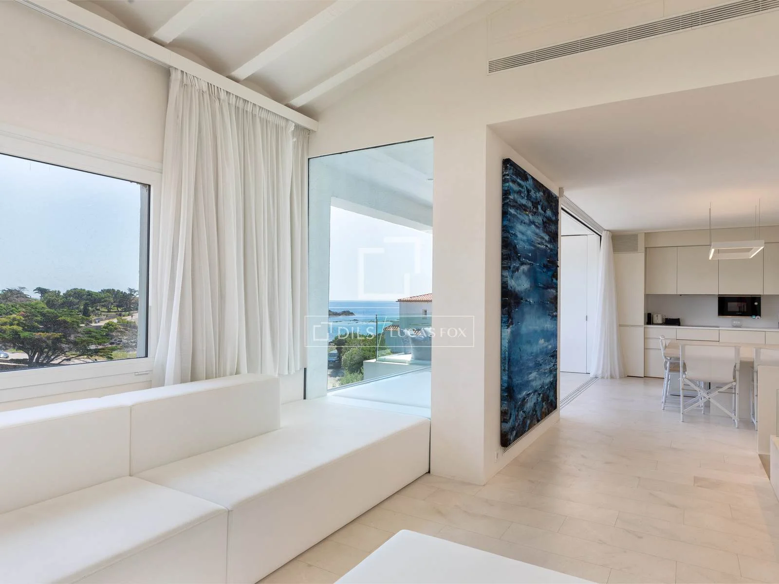 Renovated Cadaqués house with sea views