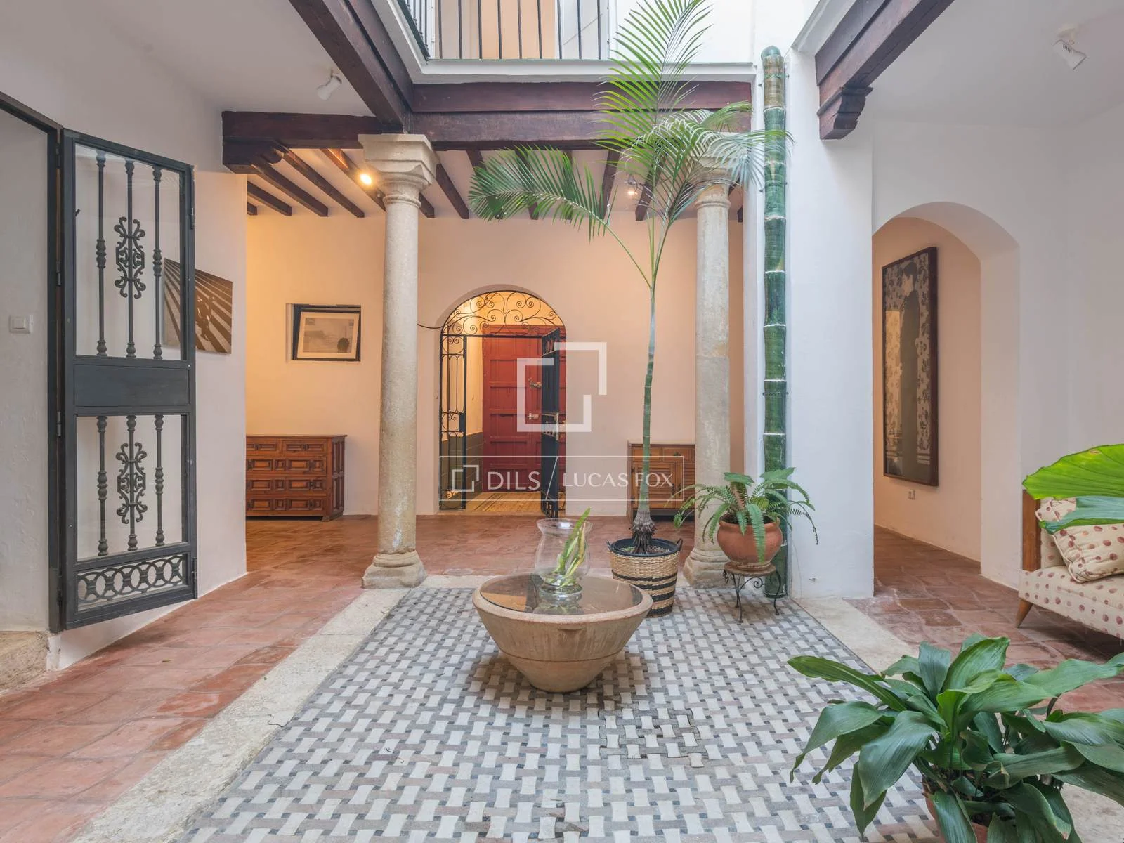 Casa reformada en el centro de Málaga, 8 dormitorios