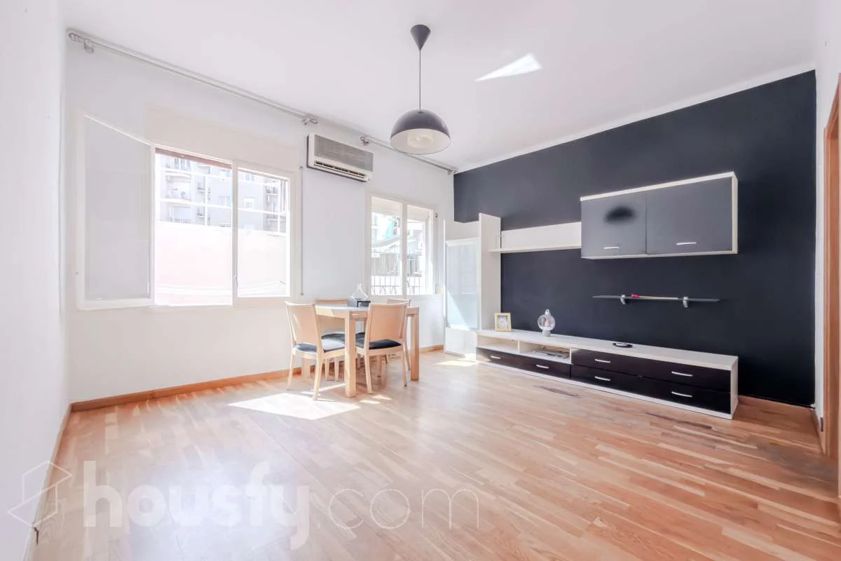Piso de 3 dormitorios en Les Corts