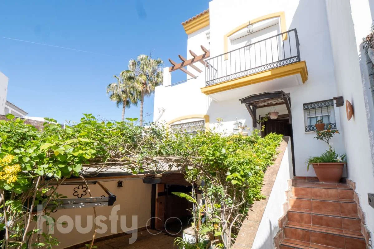 Casa familiar en Manilva, cuatro dormitorios