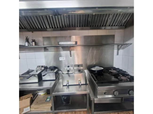 Restaurante de 100 m² en Sagnier