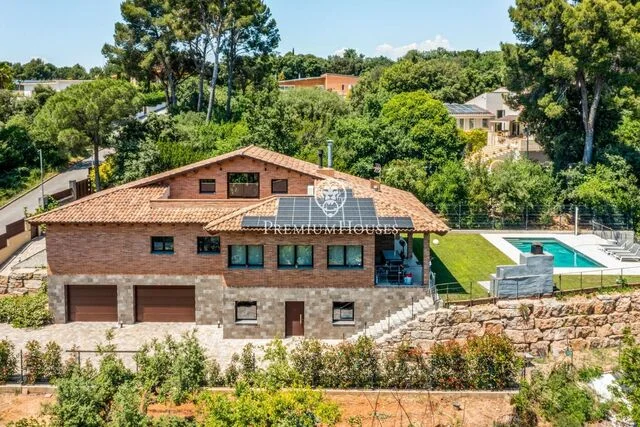 Casa de cinco dormitorios con privacidad