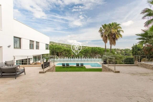Casa moderna en Llavaneres, 400 m²