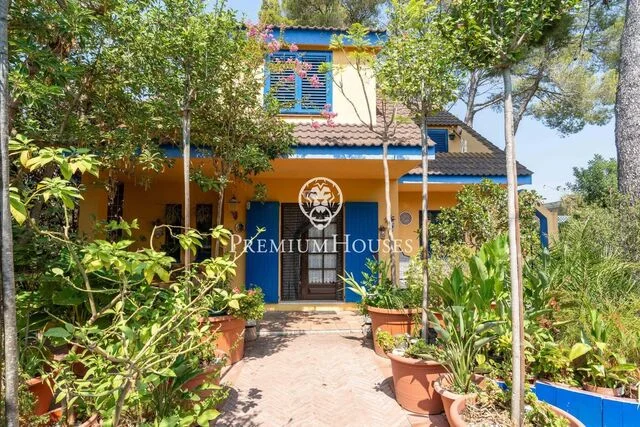 Casa rural en Vistabella, 4 dormitorios