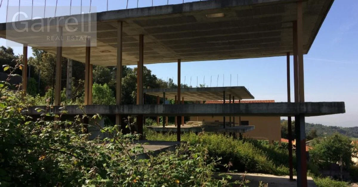 Unfinished house in Cànoves, 188 m²