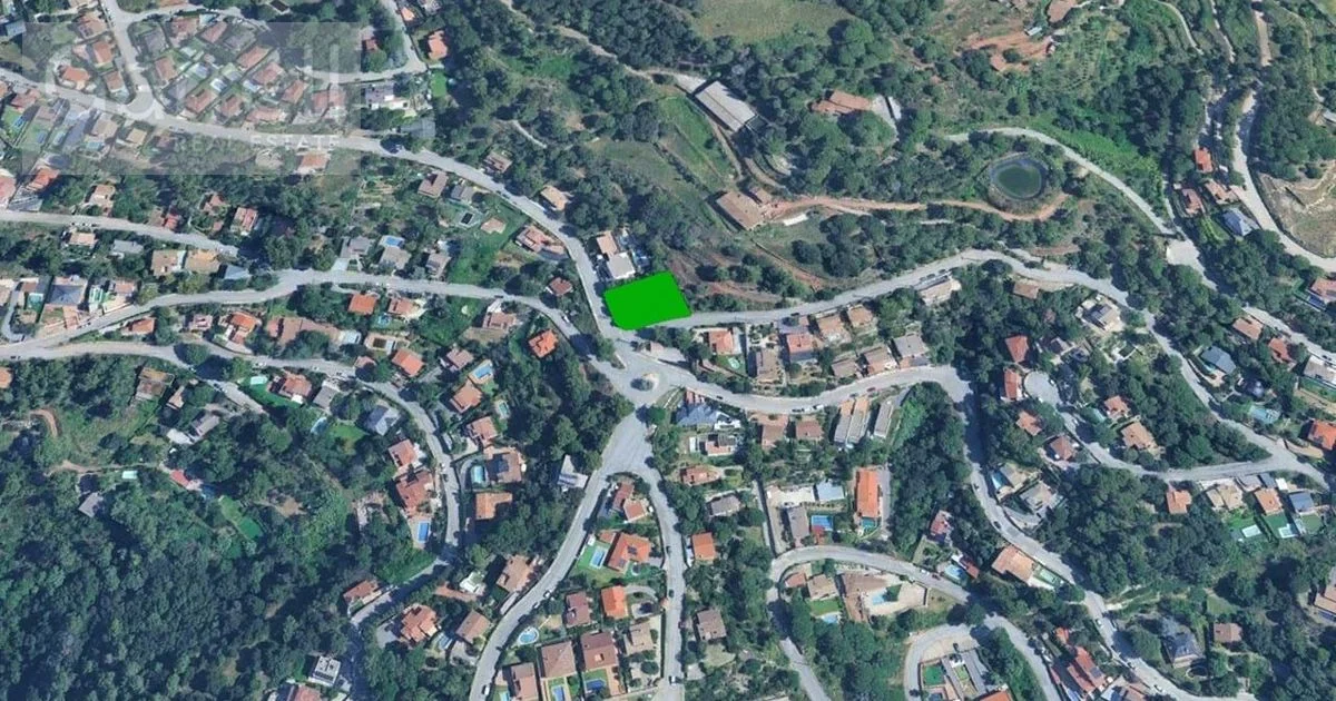 Solar urbano en Ametlla, 1.075 m²