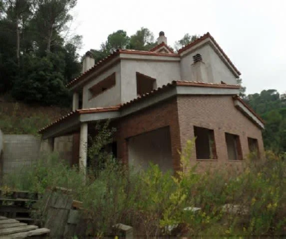 Chalet independiente con gran parcela