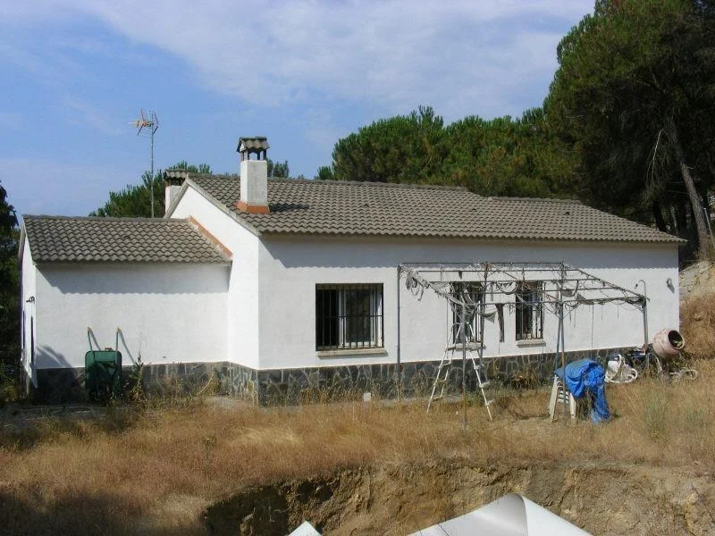 Casa de tres dormitorios en parcela de 930 m²