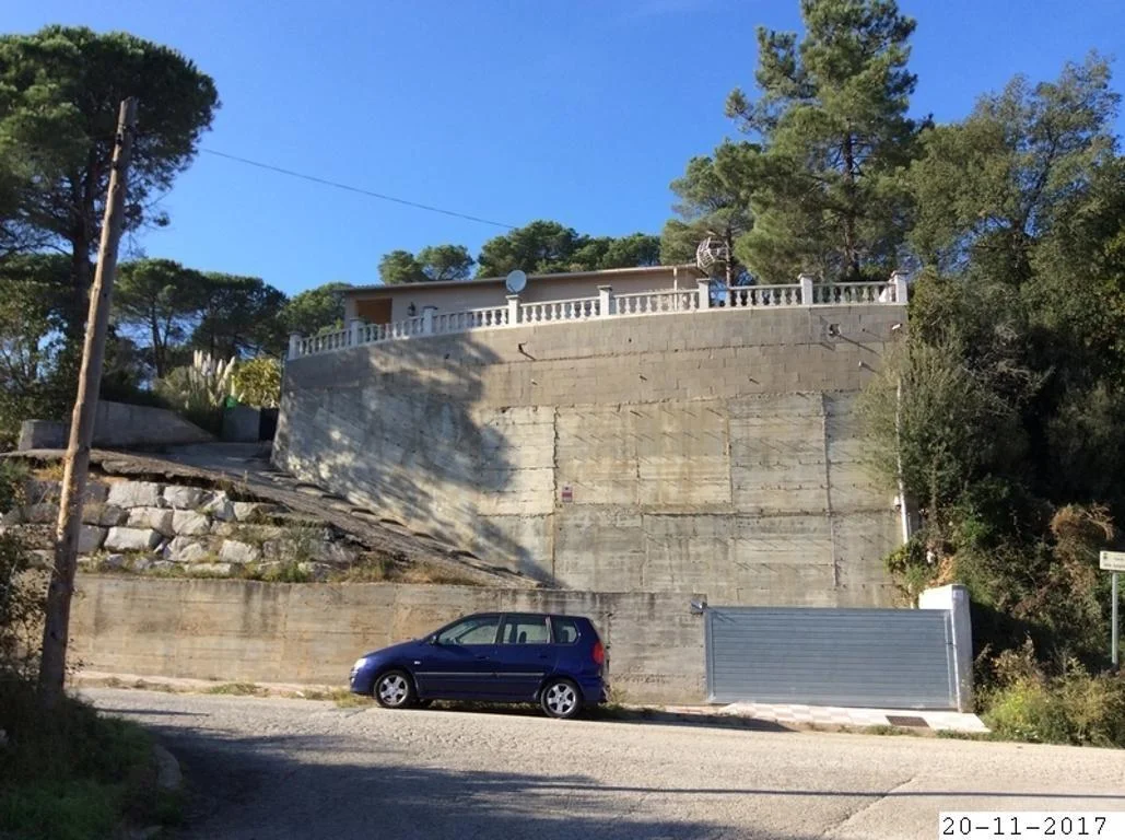 Casa para reformar en Lloret, 3 dormitorios
