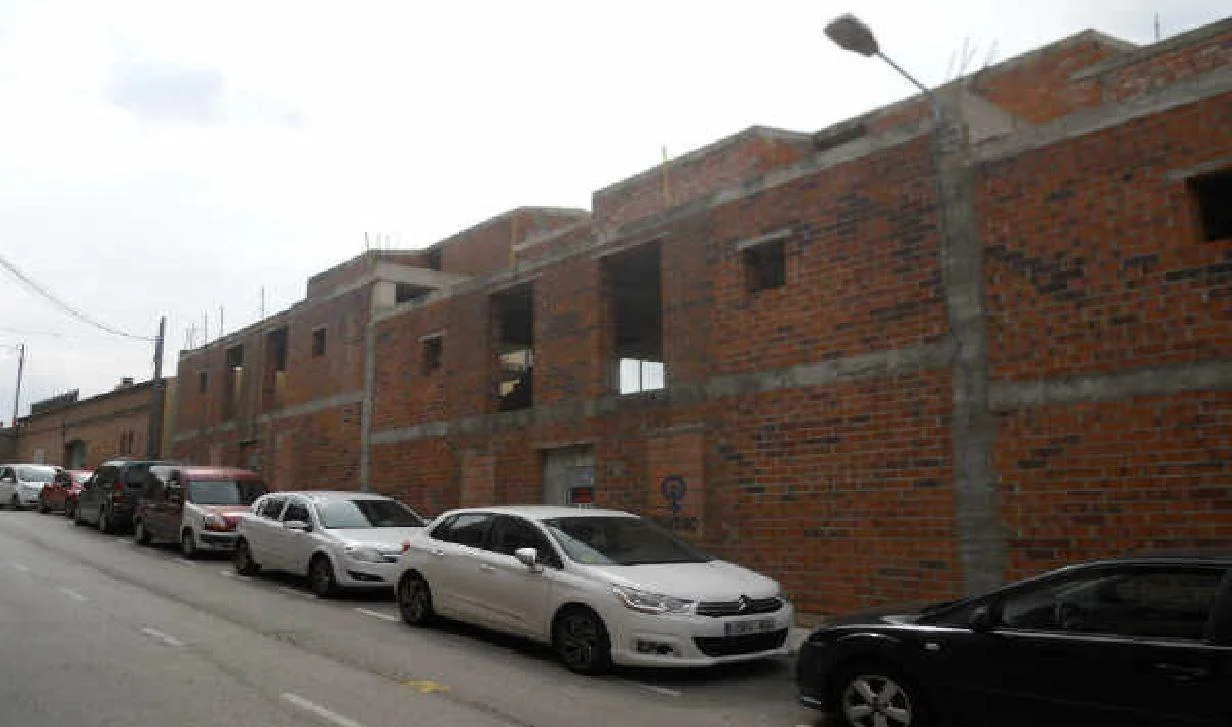 Edificio en construcción en Sant Llorenç