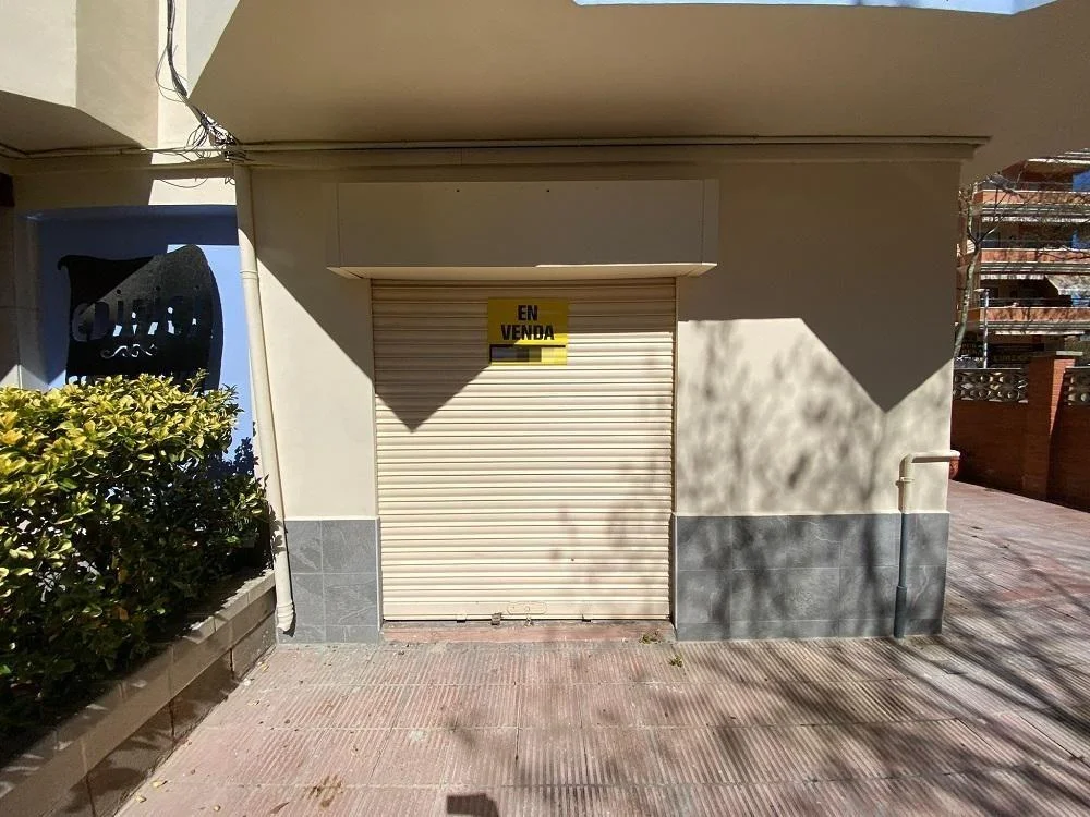 Local comercial en Costa Brava, 98 m²