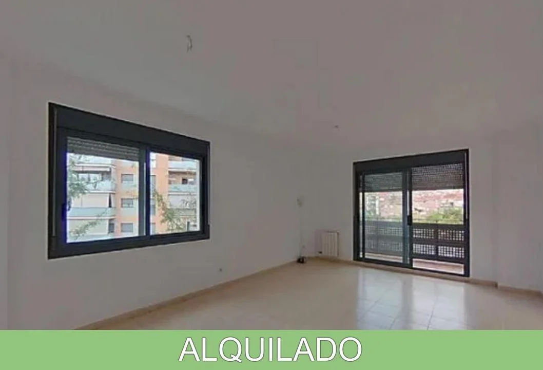 Piso alquilado en Polinyà, 4 habitaciones