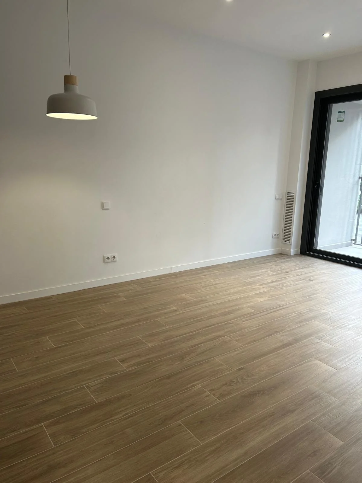 Planta baja reformada en Sabadell, 2 habitaciones