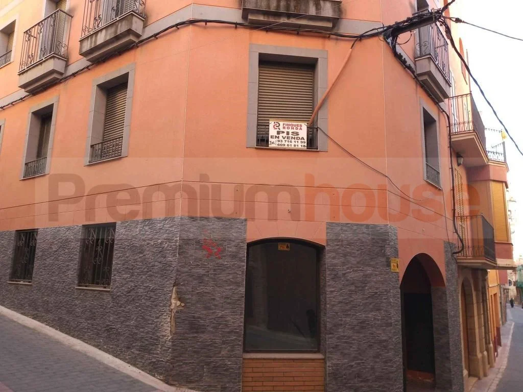 Local comercial a pie de calle, 69 m² construidos
