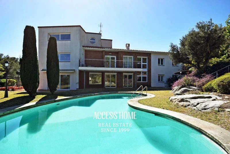Villa con vistas al mar en Premià de Dalt