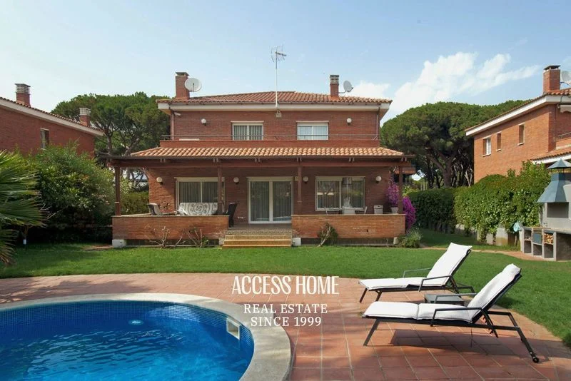 Villa junto al mar con seis dormitorios