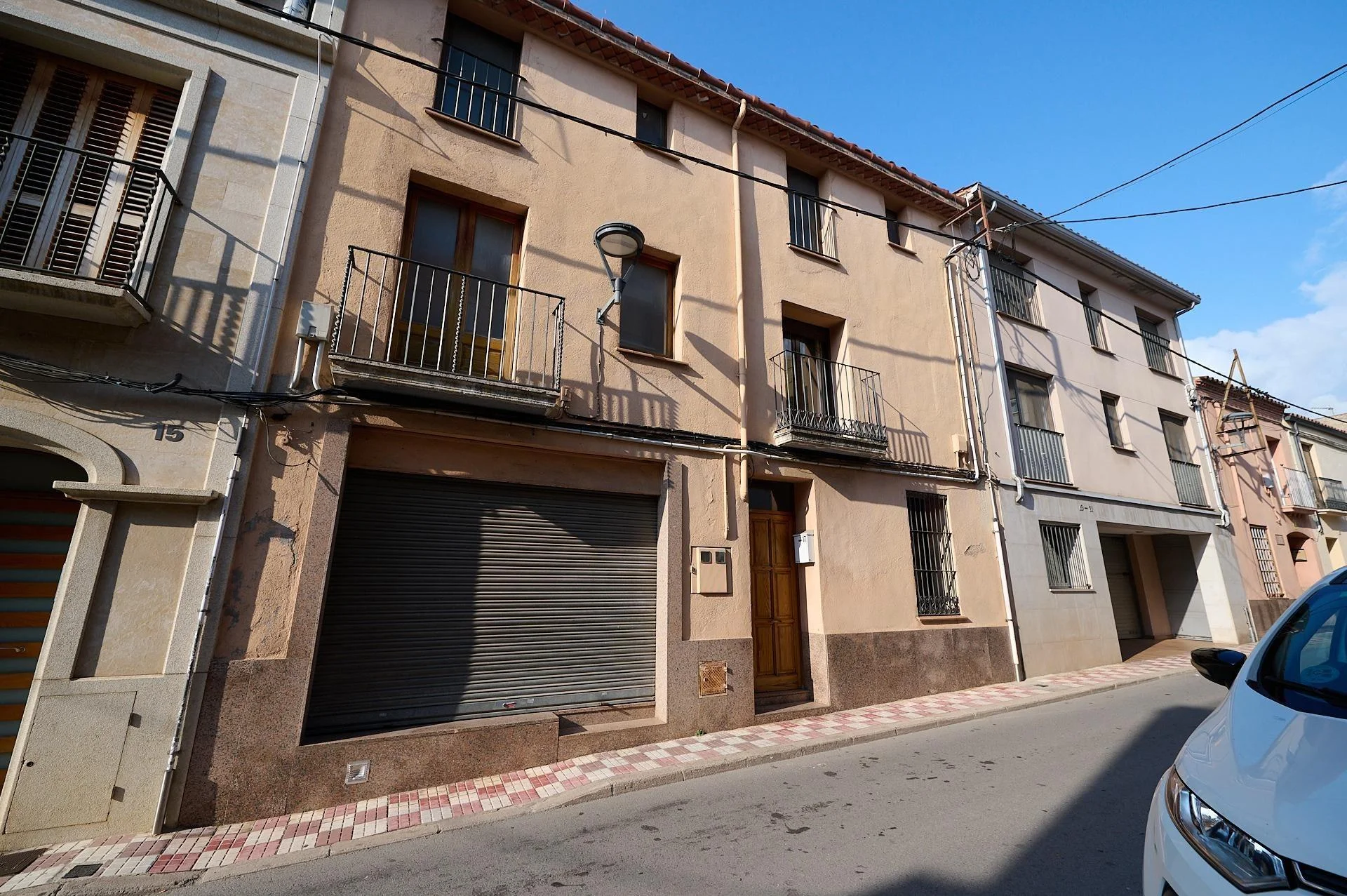 Central Sentmenat townhouse, 5 bedrooms