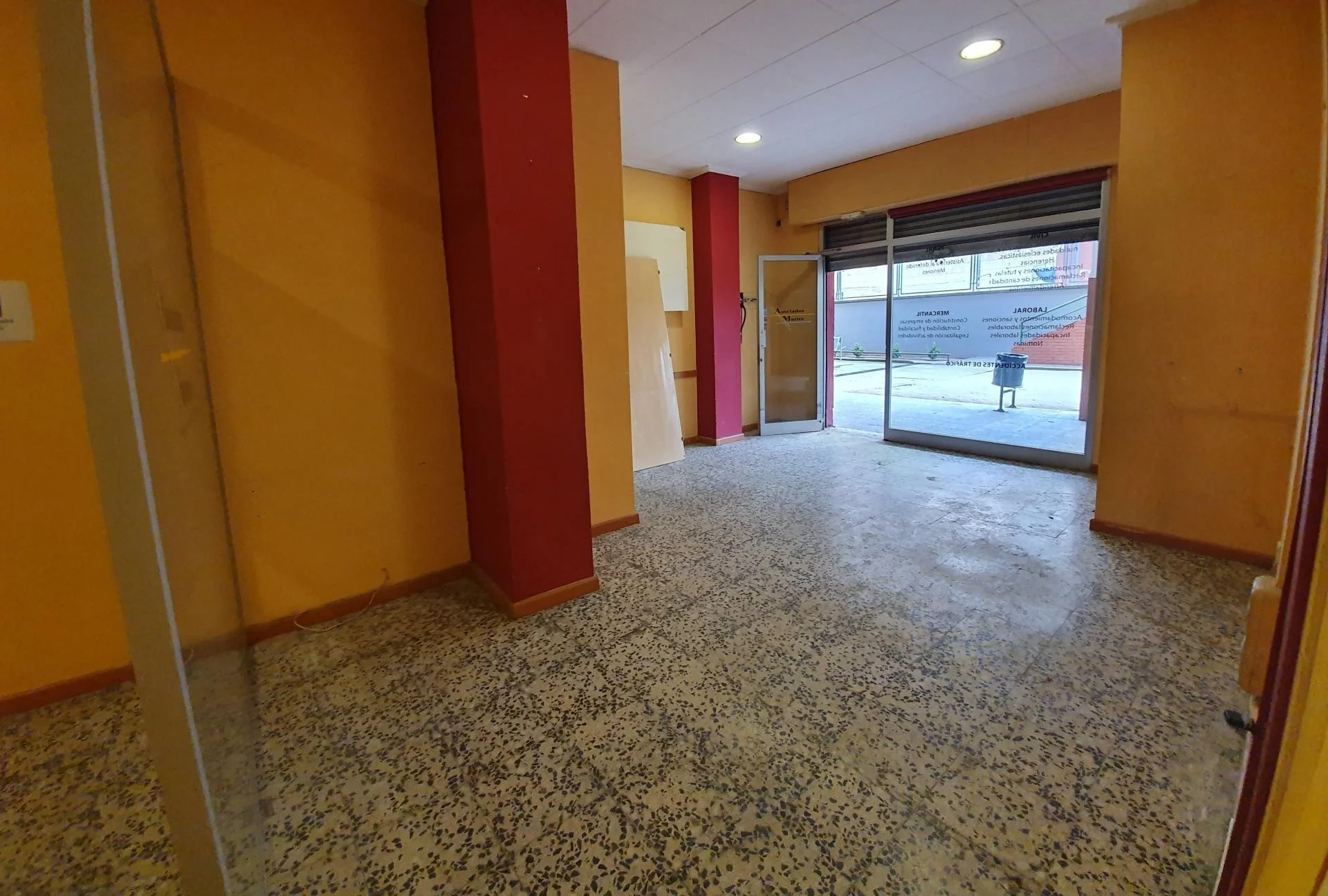 Local comercial para reformar en Concordia