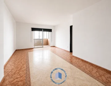 Amplio piso en Montequinto, cuatro dormitorios