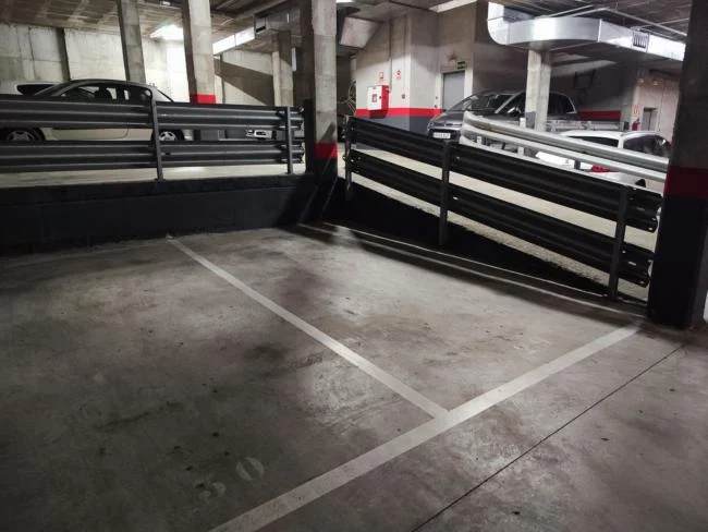 Plaza de parking de 10 m² en Can Parellada