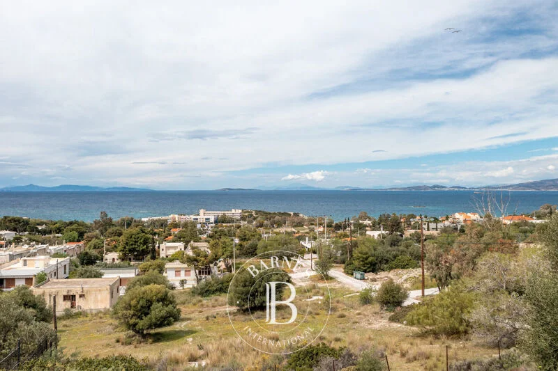 Buildable Athens plot with sea view