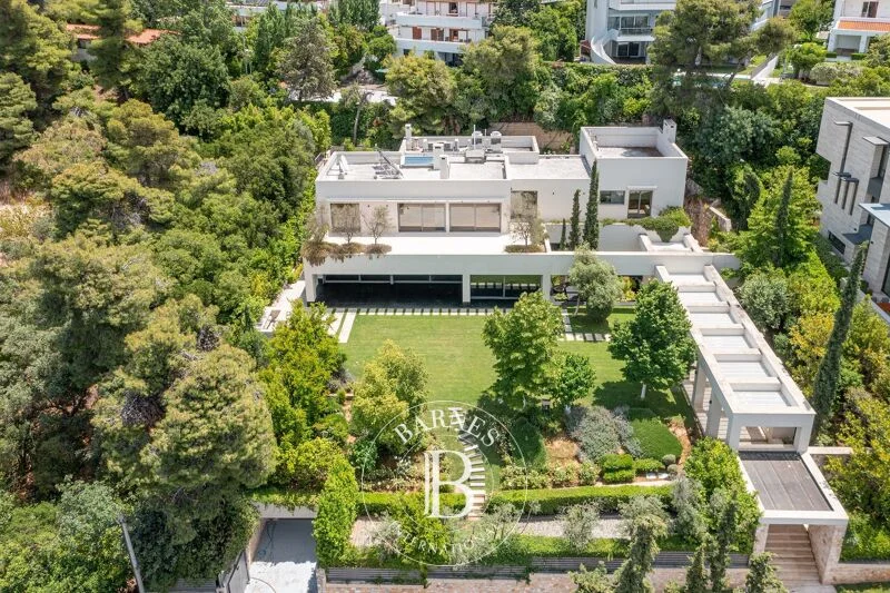 Ekali villa with 1,289 m² interiors