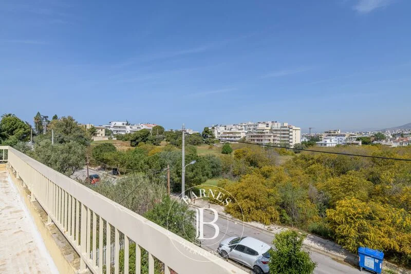 Edificio costero de 620 m² para reformar
