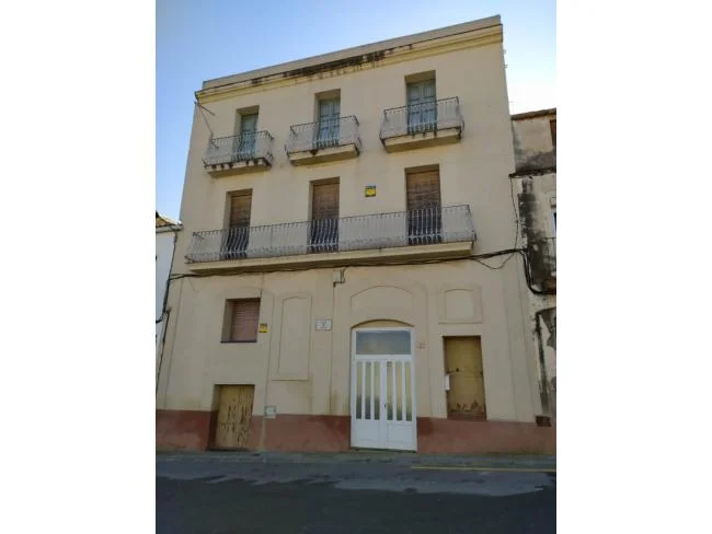 Gran casa céntrica con seis dormitorios