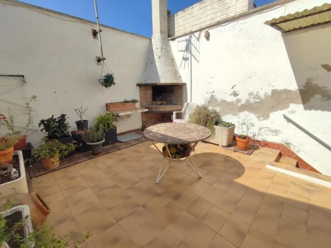 Casa reformada en Centre con cuatro habitaciones