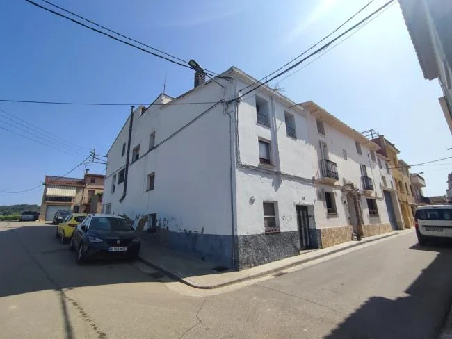 Casa para reformar en Torrelavit, 7 habitaciones