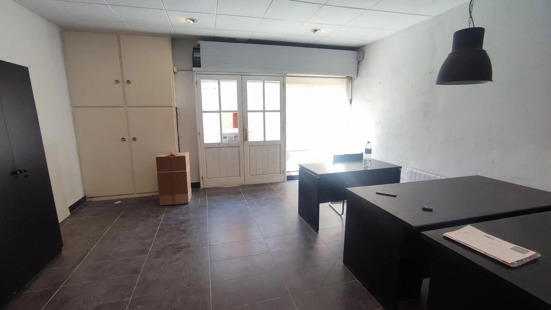 Local comercial con potencial de cambio