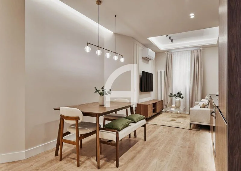 Piso en Chamberí con terraza y dos habitaciones
