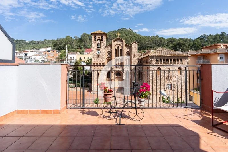 Ático céntrico en Cervelló, 78 m² y parking