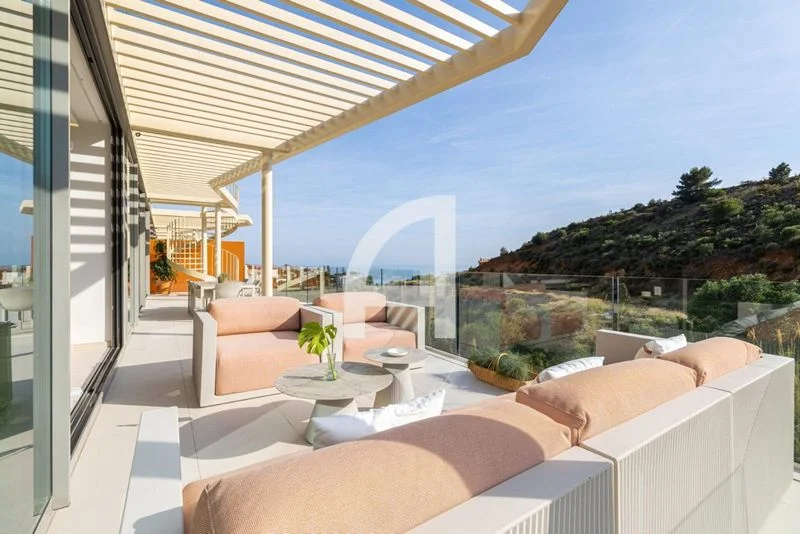 New-build El Higuerón duplex, 3 bedrooms