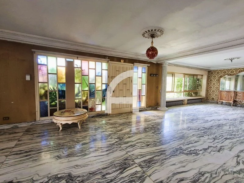 Chalet histórico en Vigo con potencial de reforma